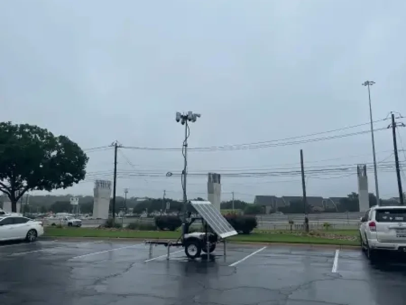 Parking Lot Solar Surveillance Trailer - Thumb
