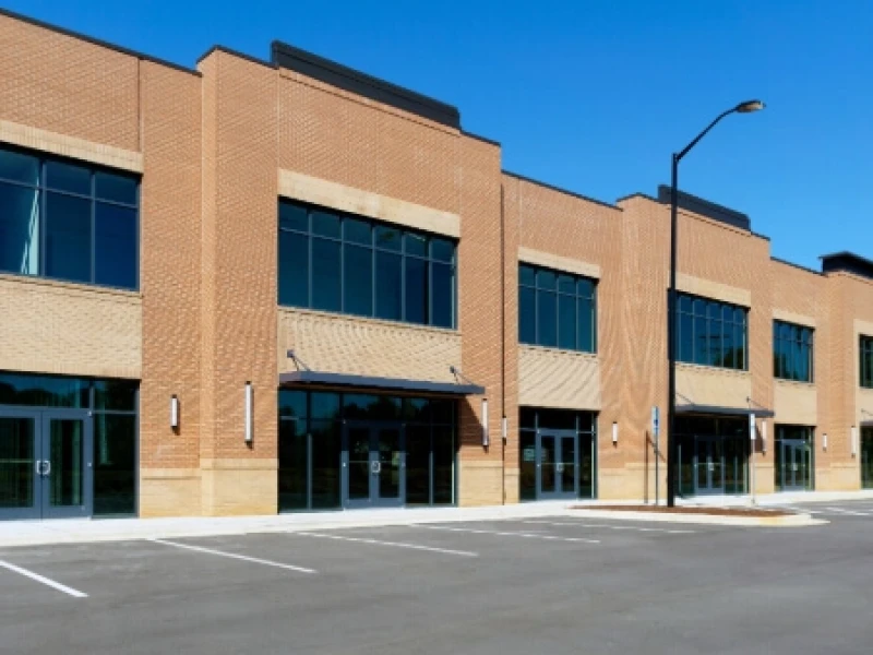 Commercial Property Day time - Thumbnail